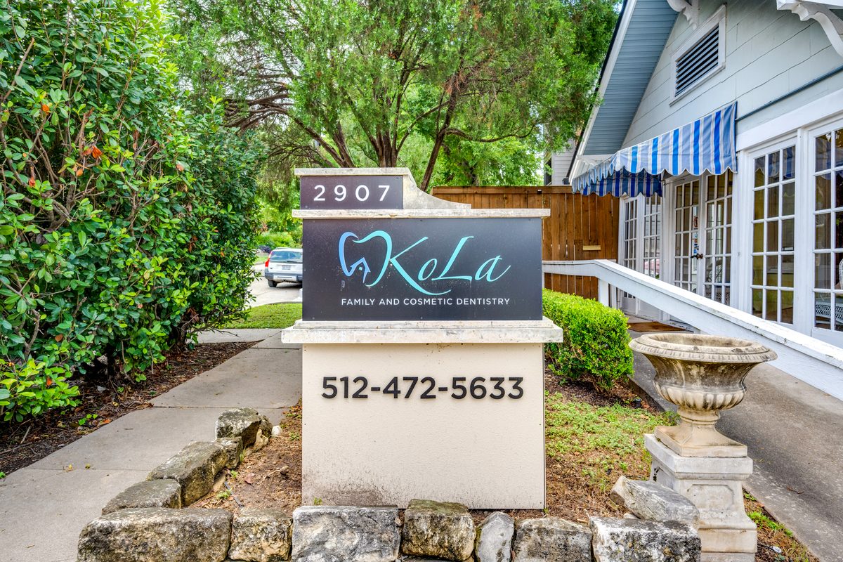KoLa Dentistry 2907 Duval St exterior sign