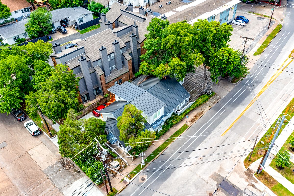 KoLa Dentistry bungalow aerial view