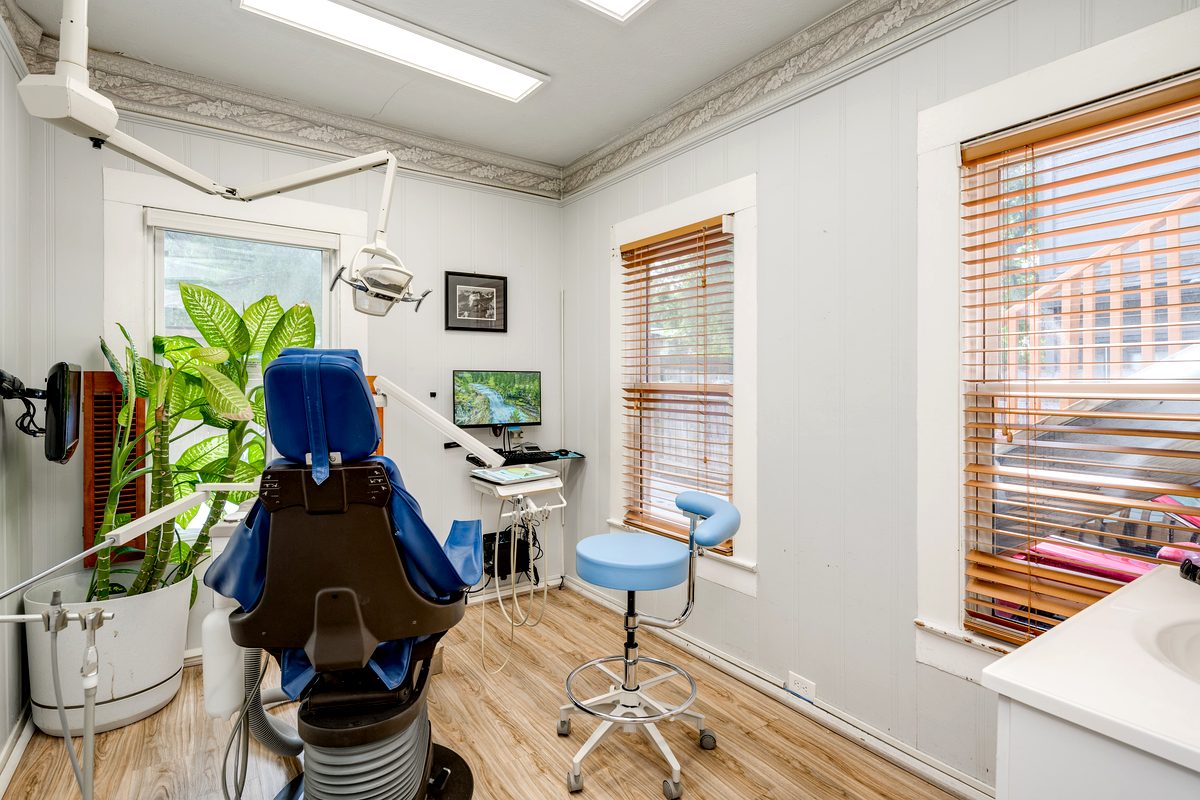 KoLa Dentistry lounge with fireplace