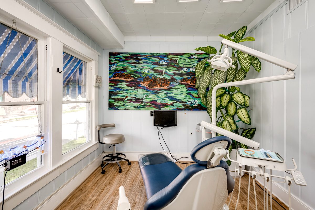 KoLa Dentistry welcoming waiting room